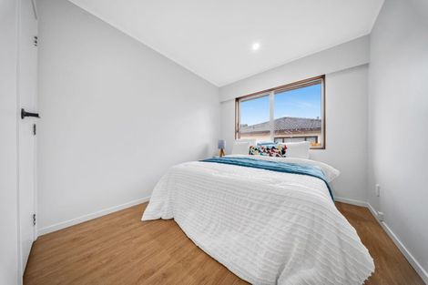 Photo of property in 2/22 Camellia Place, Mount Roskill, Auckland, 1041