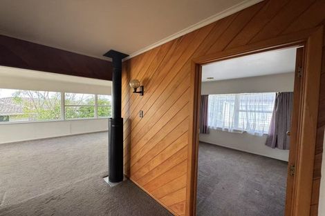 Photo of property in 5 Barker Rise, Northcross, Auckland, 0632