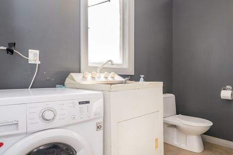 Photo of property in 43 Copinsha Street, Palmerston, 9430