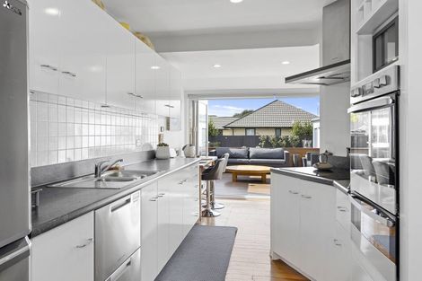 Photo of property in 9 Kennedys Bush Road, Halswell, Christchurch, 8025