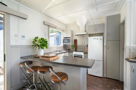 Photo of property in 171 Lake Terrace, Hilltop, Taupo, 3330