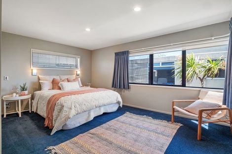 Photo of property in 32a Sunbrae Grove, Mount Maunganui, 3116
