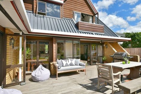 Photo of property in 48 Laurence Street, Manly, Whangaparaoa, 0930