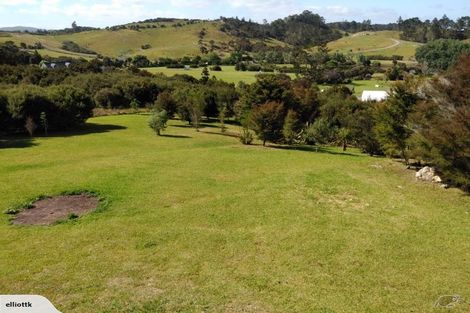 Photo of property in 17 Tikitiki Lane, Russell, 0272