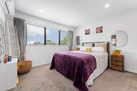 Photo of property in 23d Princeton Parade, Albany, Auckland, 0632