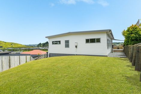 Photo of property in 23 Rochfort Crescent, Pyes Pa, Tauranga, 3112