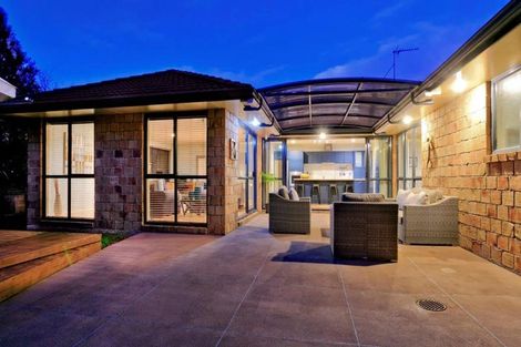 Photo of property in 5b Olwyn Place, Greenhithe, Auckland, 0632