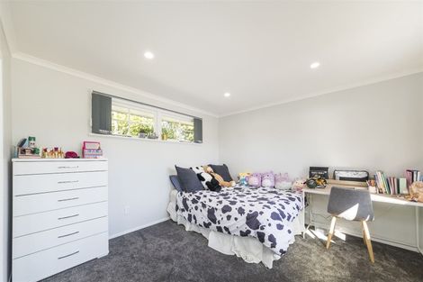 Photo of property in 23 Redwood Grove, Hokowhitu, Palmerston North, 4410