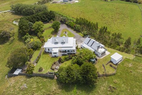 Photo of property in 174 Reynolds Road, Ratana, Whanganui, 4581