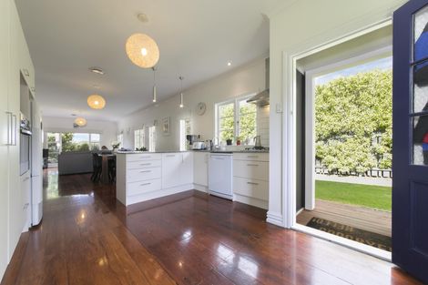 Photo of property in 41 Queen Street, Riverhead, 0820