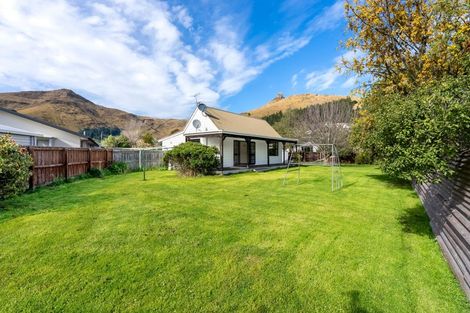 Photo of property in 4 Pawaho Place, Heathcote Valley, Christchurch, 8022