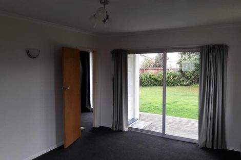 Photo of property in 15 Wolsey Place, Hillmorton, Christchurch, 8025