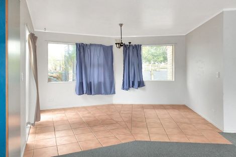 Photo of property in 7a Puketea Street, Tokomaru, Palmerston North, 4474