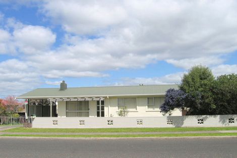 Photo of property in 82 Links Avenue, Mount Maunganui, 3116
