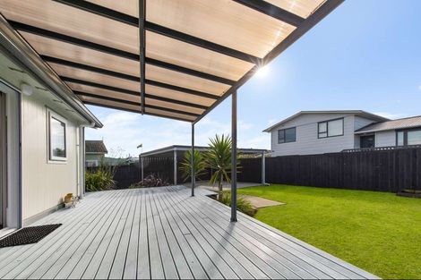 Photo of property in 10 Karaka Street, Castlecliff, Whanganui, 4501