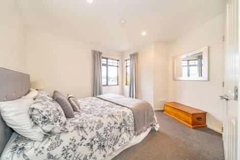 Photo of property in 3 Birkinshaw Grove, Riverstone Terraces, Upper Hutt, 5018