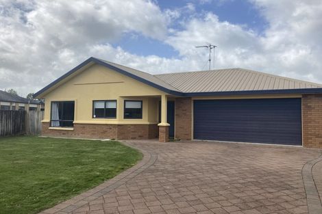 Photo of property in 8 Gambia Grove, Flagstaff, Hamilton, 3210