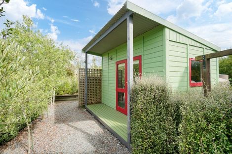 Photo of property in 14 Allan Street, Otatara, Invercargill, 9879