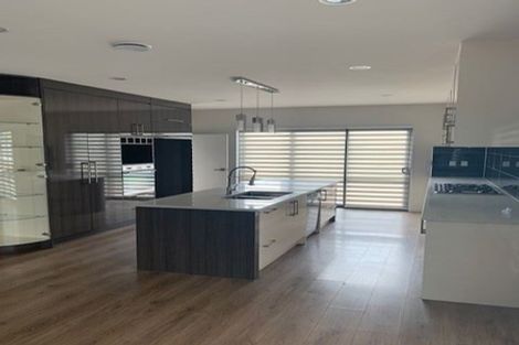 Photo of property in 18 Listack Drive, Flat Bush, Auckland, 2019