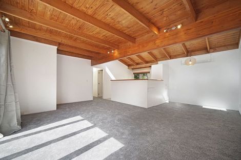 Photo of property in 109k Glengarry Road, Glen Eden, Auckland, 0602