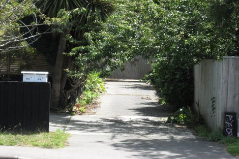 Photo of property in 2/64 Wakefield Avenue, Sumner, Christchurch, 8081