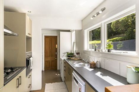 Photo of property in 244 Ohiro Road, Brooklyn, Wellington, 6021