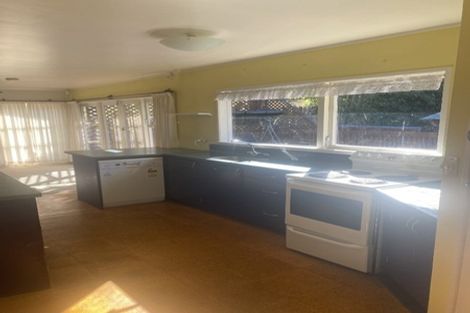 Photo of property in 19 Ramillies Place, Glenfield, Auckland, 0629