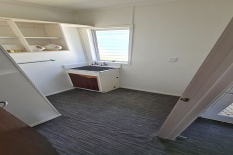 Photo of property in 28 Glynnbrooke Street, Te Atatu South, Auckland, 0610