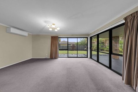 Photo of property in 63 Coleraine Drive, Rototuna, Hamilton, 3210