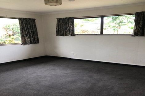 Photo of property in 33 Lupin Road, Otaki, 5512