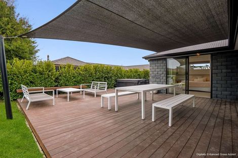 Photo of property in 10 Lewis Crescent, Rolleston, 7614