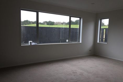 Photo of property in 9 Kato Way, Pukekohe, 2120