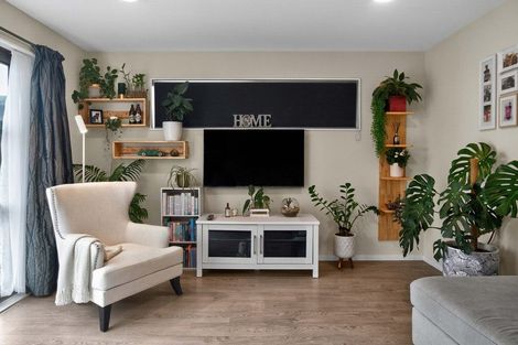 Photo of property in 42 Nautilus Drive, Papamoa Beach, Papamoa, 3118