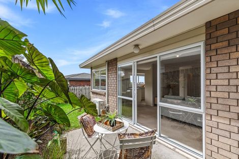 Photo of property in 130d Lakeside Drive, Orewa, 0931