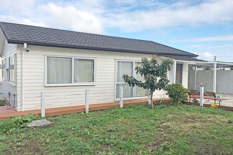 Photo of property in 130 Puhinui Road, Papatoetoe, Auckland, 2104