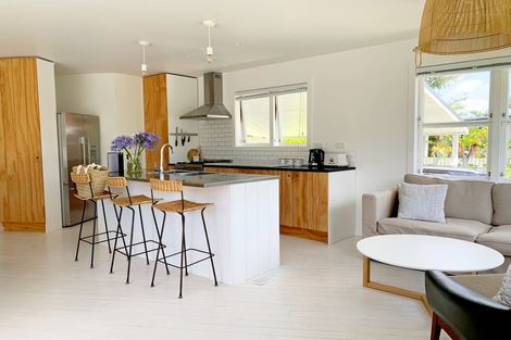 Photo of property in 7 Harbour View Road, Point Wells, Warkworth, 0986