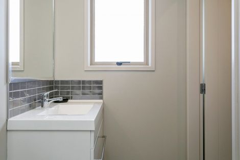 Photo of property in 12 Facilita Avenue, Wharewaka, Taupo, 3330