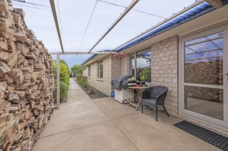 Photo of property in 72 Rotherham Drive, West Melton, 7618