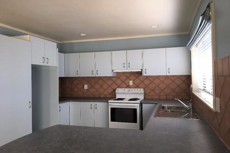 Photo of property in 1/6 Sundown Avenue, Manly, Whangaparaoa, 0930