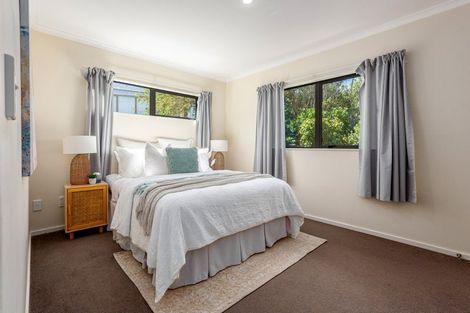 Photo of property in 12a Hiwi Crescent, Titahi Bay, Porirua, 5022