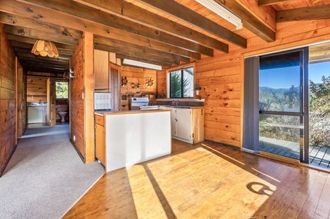 Photo of property in 378 Kaiikanui Road, Opuawhanga, Hikurangi, 0181