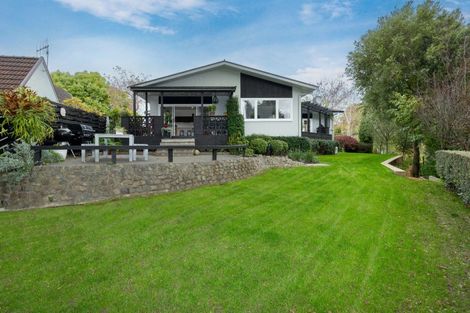 Photo of property in 48 Iona Road, Havelock North, 4130