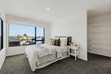 Photo of property in 19 Rehua Way, Papamoa, 3118