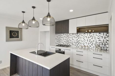 Photo of property in 38 Melgran Avenue, Papakura, 2110