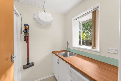 Photo of property in 34 Dunedin Street, Redwood, Christchurch, 8051