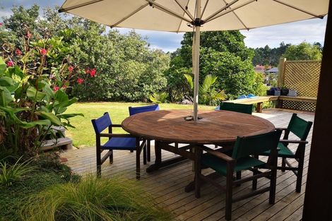 Photo of property in 19 Jay Court, Botany Downs, Auckland, 2010