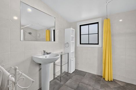 Photo of property in 1 Union Street, Glentunnel, 7673