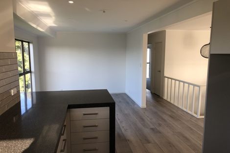 Photo of property in 2/12 Stanley Avenue, Milford, Auckland, 0620