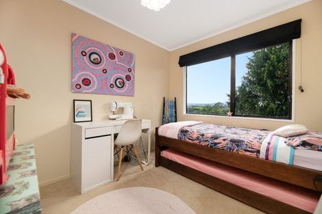 Photo of property in 3 Holmburn Street, Welcome Bay, Tauranga, 3112