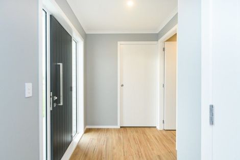 Photo of property in 2 Oldfield Lane, Marton, 4710